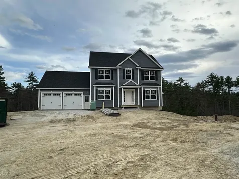 19 Shelburne Lane Concord NH 03301