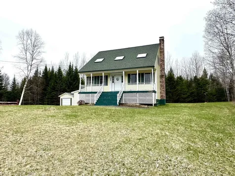 207 Blakely Farm Road Colebrook NH 03576