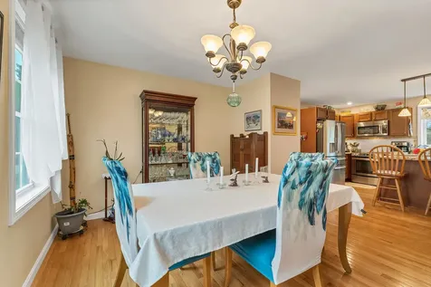185 Garvin Avenue Manchester NH 03109