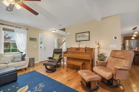 185 Garvin Avenue Manchester NH 03109