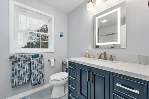 185 Garvin Avenue Manchester NH 03109