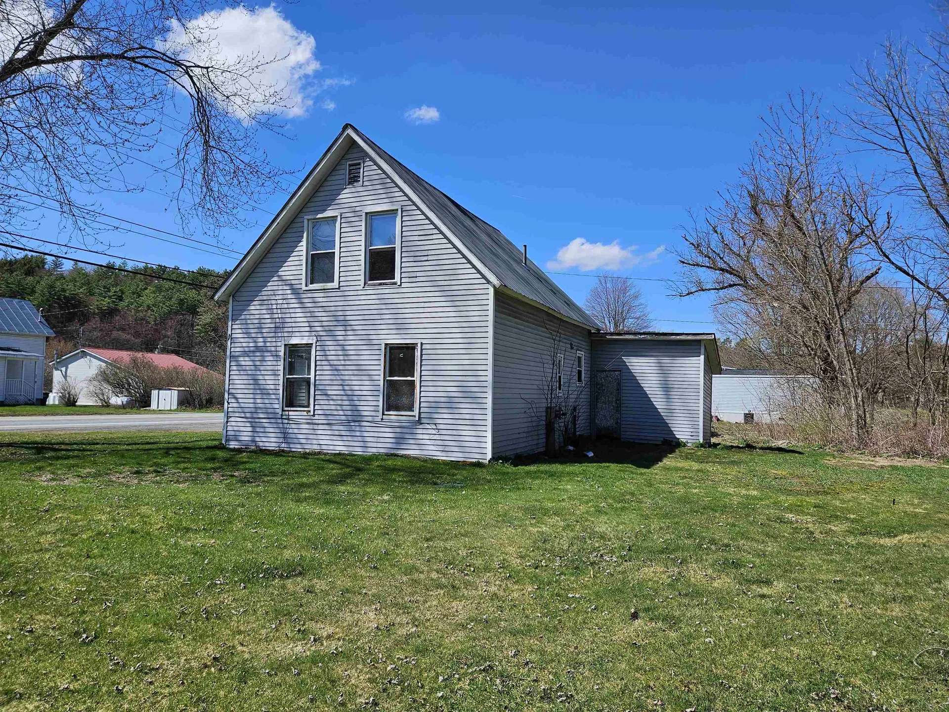654 Us Route 5 Hartland VT 05052