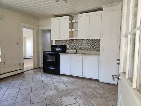 654 Us Route 5 Hartland VT 05052