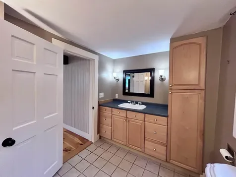 70 Exeter Road Kingston NH 03848