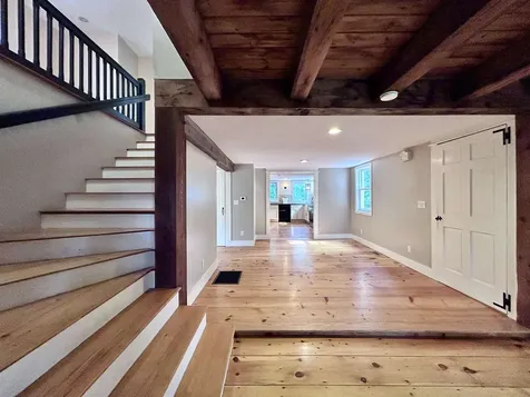 70 Exeter Road Kingston NH 03848
