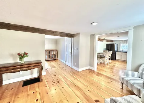 70 Exeter Road Kingston NH 03848