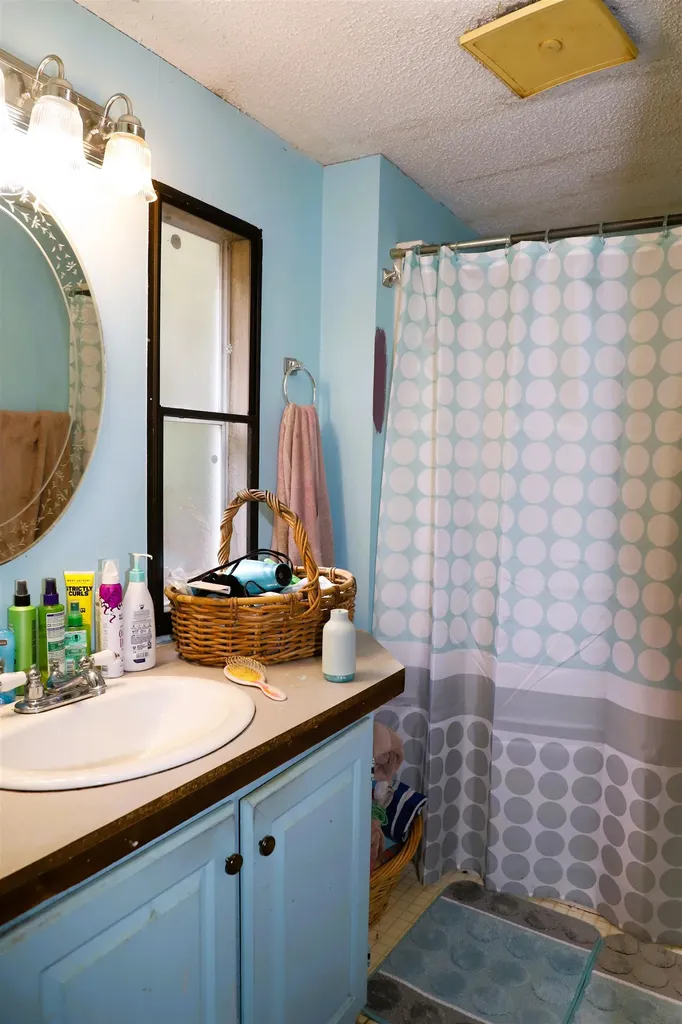 175 2nd Nh Turnpike Unity NH 03743