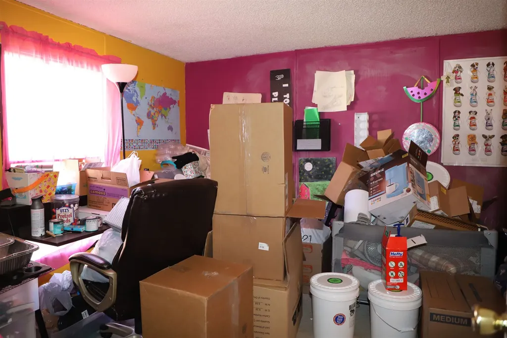 175 2nd Nh Turnpike Unity NH 03743