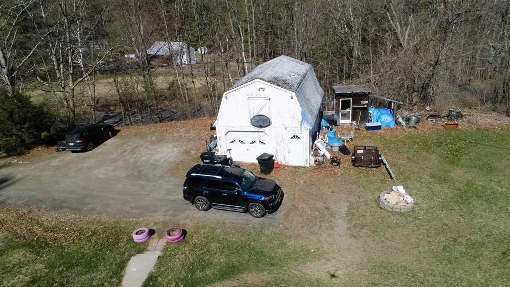 175 2nd Nh Turnpike Unity NH 03743