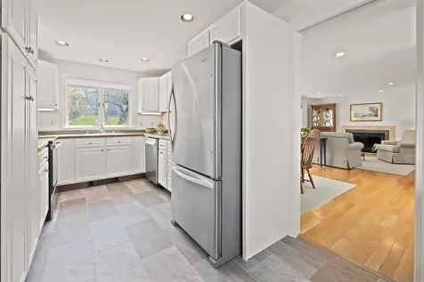 133 Hilltop Place New London NH 03257