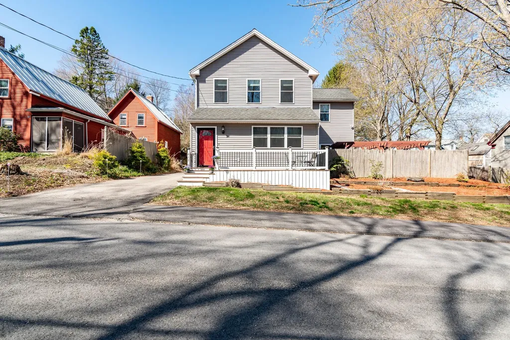 417 Locust Street Rollinsford NH 03869