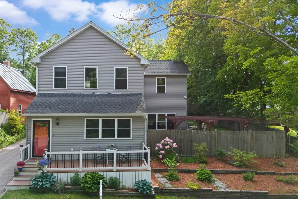 417 Locust Street Rollinsford NH 03869