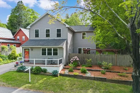 417 Locust Street Rollinsford NH 03869