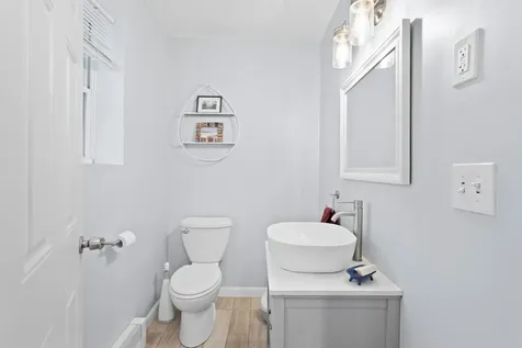 417 Locust Street Rollinsford NH 03869