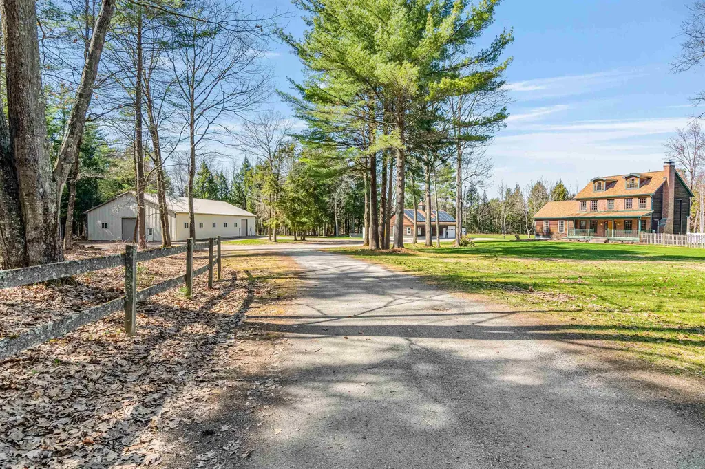 5 Pine Harbor Road Milton VT 05468