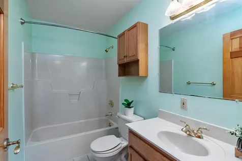 5 Pine Harbor Road Milton VT 05468