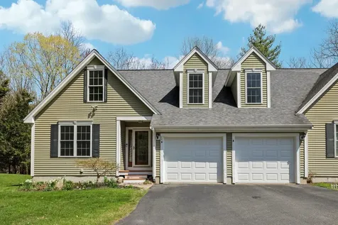 315 Sandown Road Hampstead NH 03826