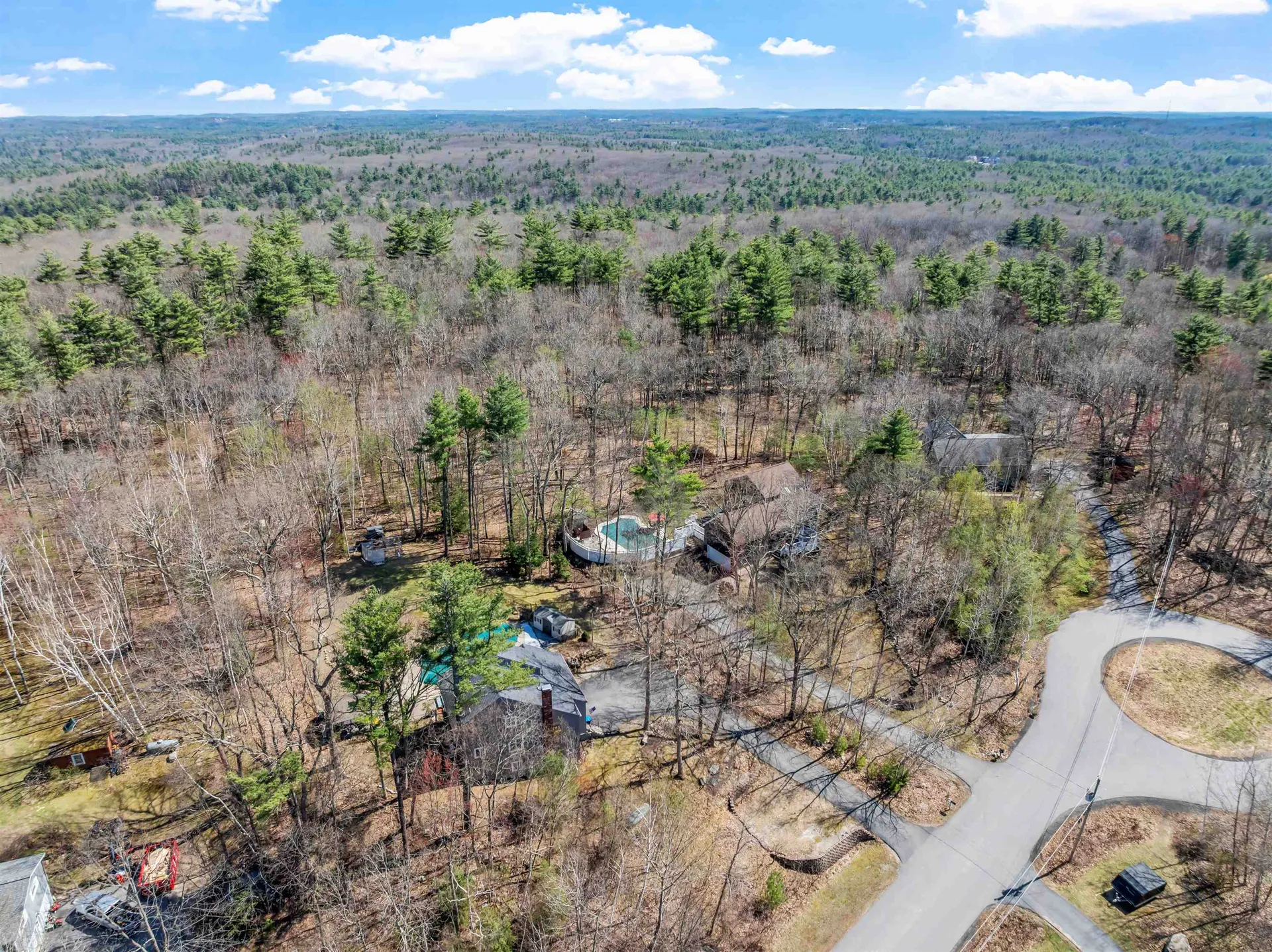 40 Gaita Drive Derry NH 03038