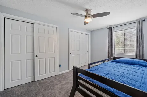 40 Gaita Drive Derry NH 03038