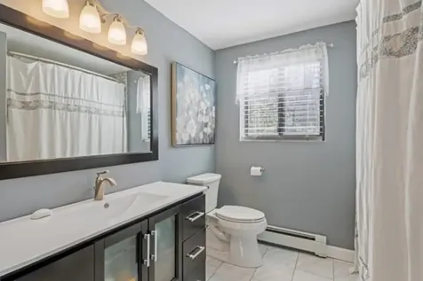 40 Gaita Drive Derry NH 03038