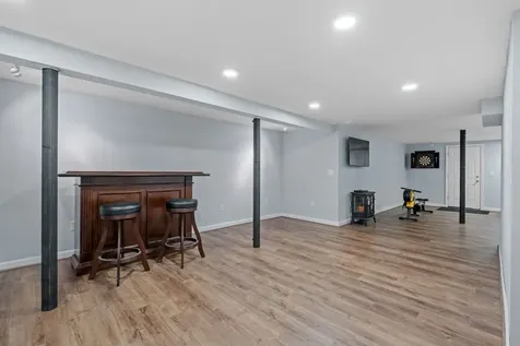 40 Gaita Drive Derry NH 03038