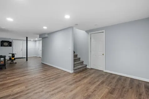 40 Gaita Drive Derry NH 03038