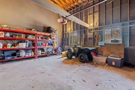 40 Gaita Drive Derry NH 03038