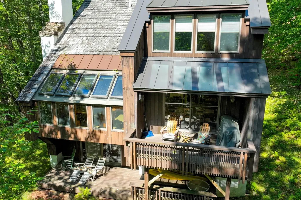 78 Coopers Trace Plymouth VT 05056