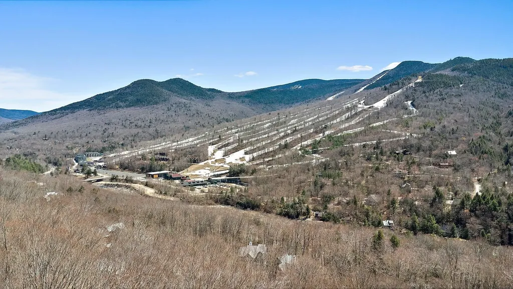 89 Flume Road Lincoln NH 03251