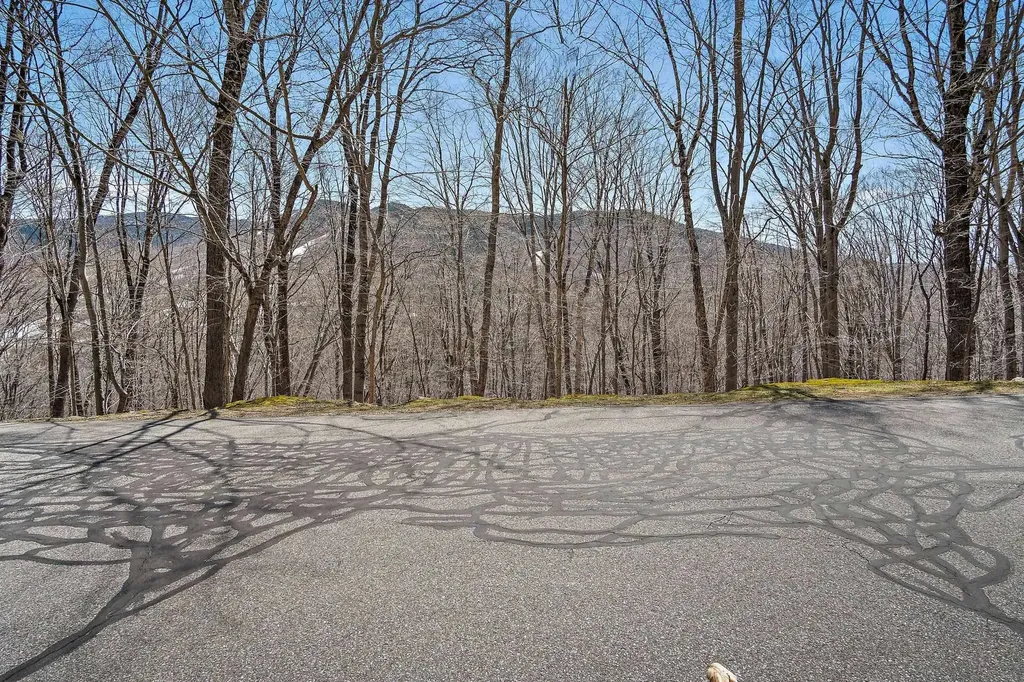 89 Flume Road Lincoln NH 03251