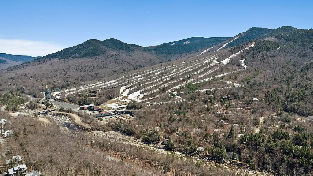 89 Flume Road Lincoln NH 03251