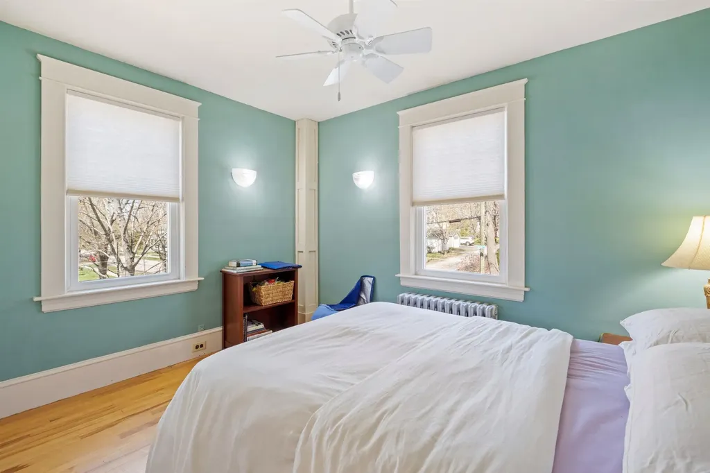 122 Thaxter Road Portsmouth NH 03801