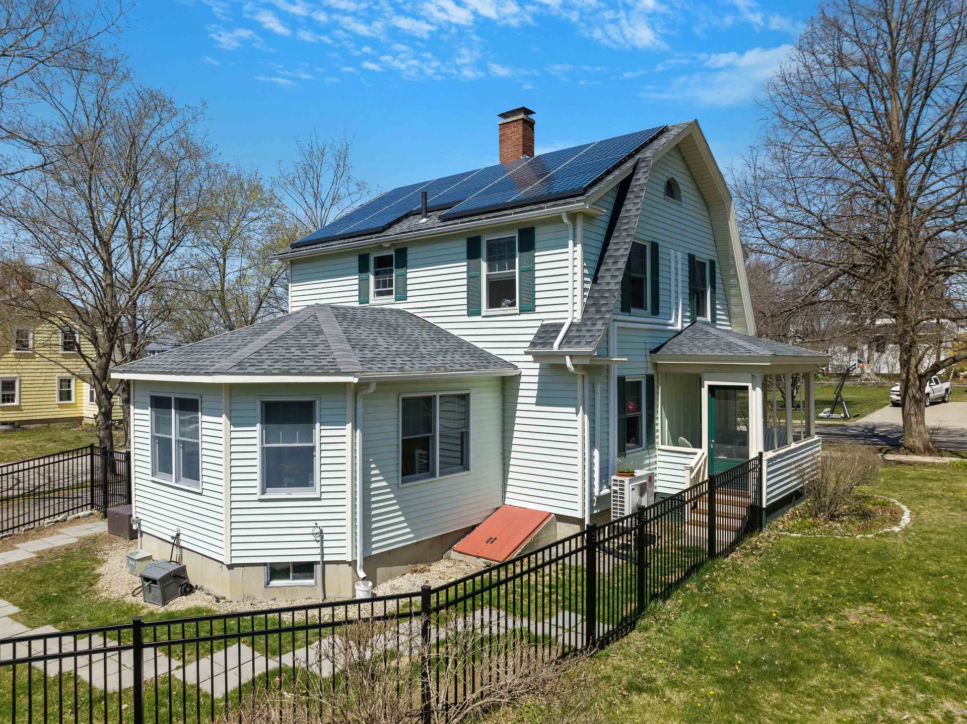 122 Thaxter Road Portsmouth NH 03801