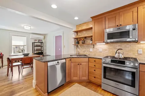 122 Thaxter Road Portsmouth NH 03801