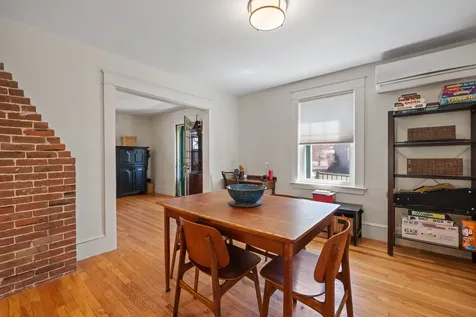 122 Thaxter Road Portsmouth NH 03801