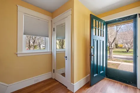 122 Thaxter Road Portsmouth NH 03801