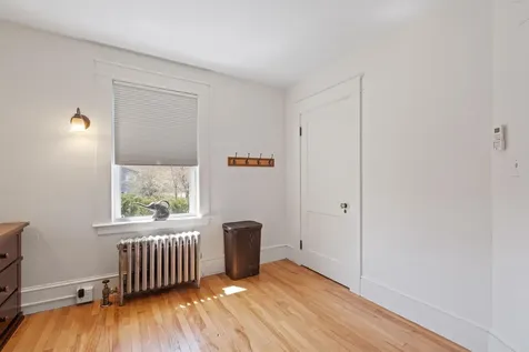 122 Thaxter Road Portsmouth NH 03801