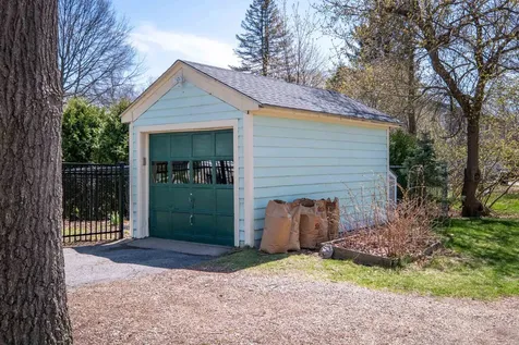 122 Thaxter Road Portsmouth NH 03801