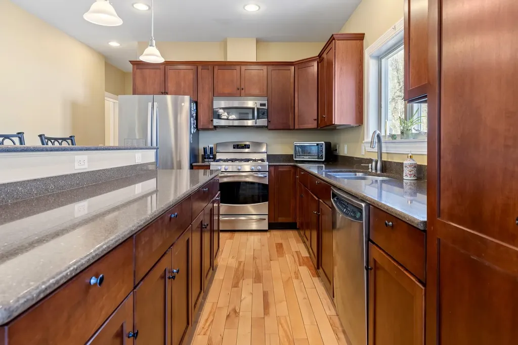 36 Dartmouth Avenue Lebanon NH 03766