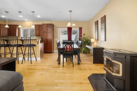 36 Dartmouth Avenue Lebanon NH 03766