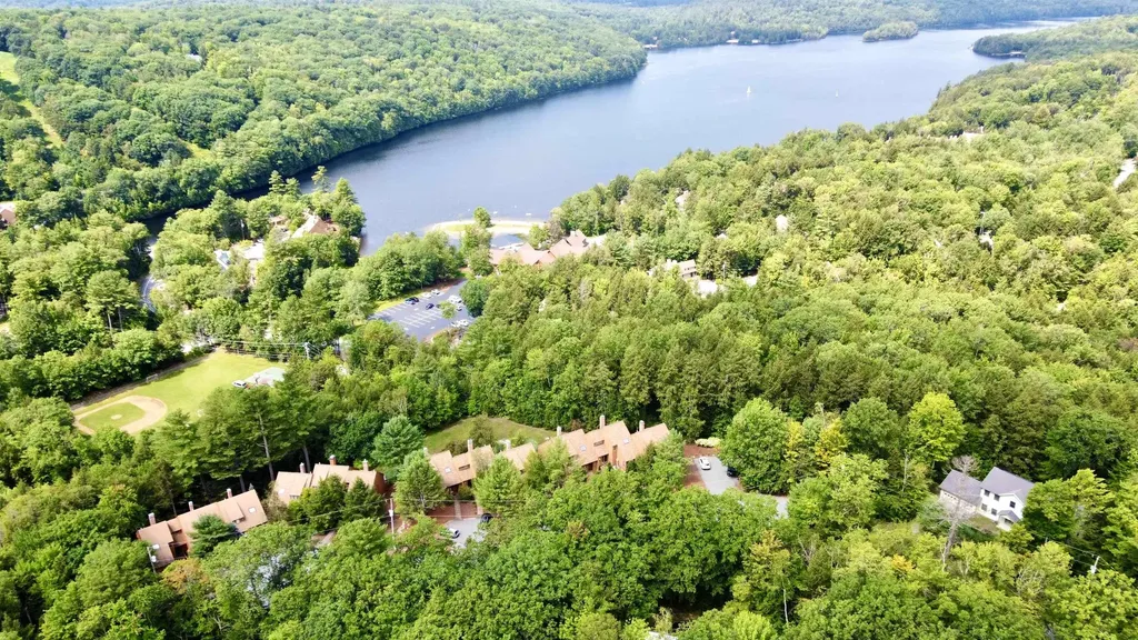 24 Barn Owl Overlook Grantham NH 03753