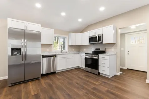 8 Goss Street Claremont NH 03743