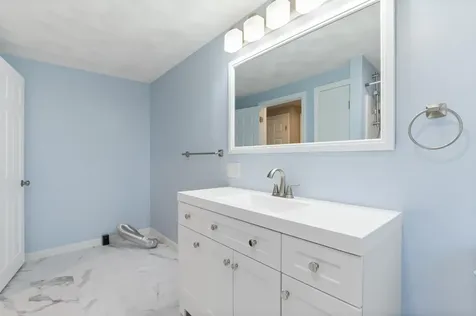 8 Goss Street Claremont NH 03743
