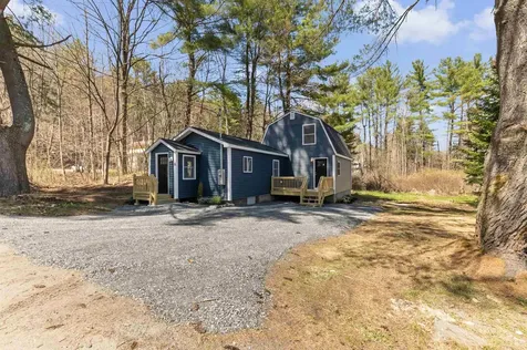 8 Goss Street Claremont NH 03743