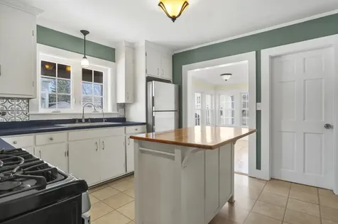 6 Rockingham Street Exeter NH 03833