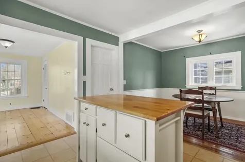6 Rockingham Street Exeter NH 03833