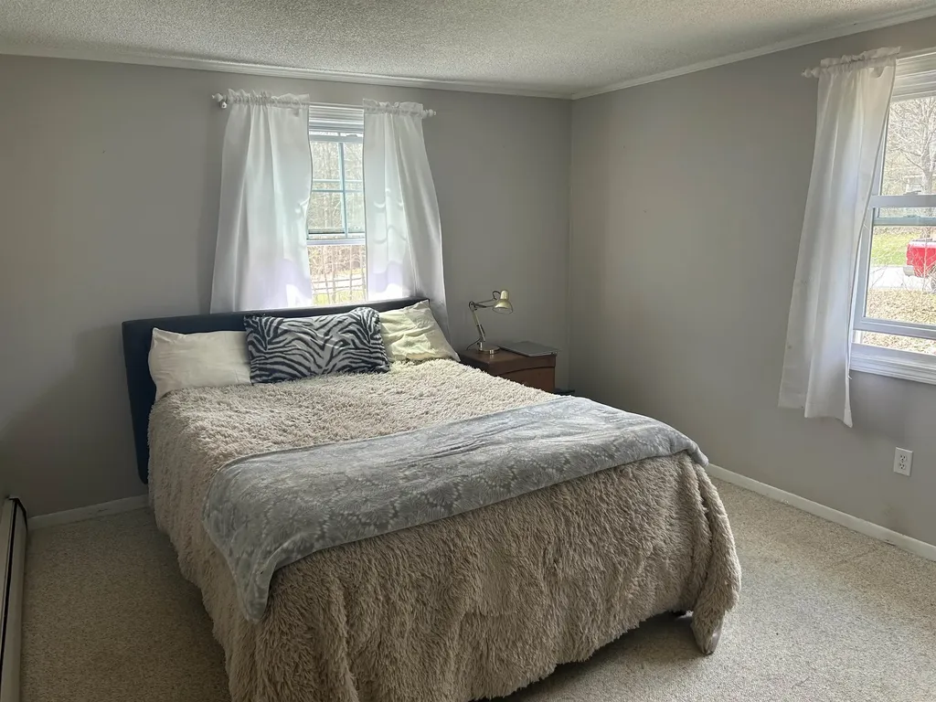 31 Rockwood Road Keene NH 03431