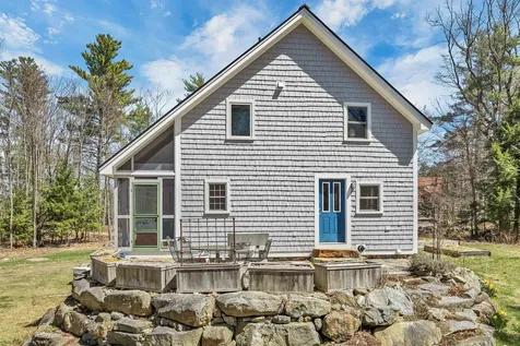 79 Gilmans Corner Road Alton NH 03809
