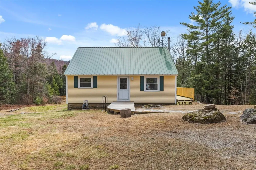 55 Gillis Hill Road Bennington NH 03442