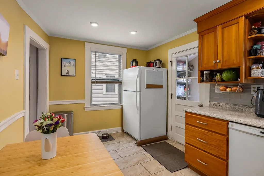 40 Concord Way Portsmouth NH 03801
